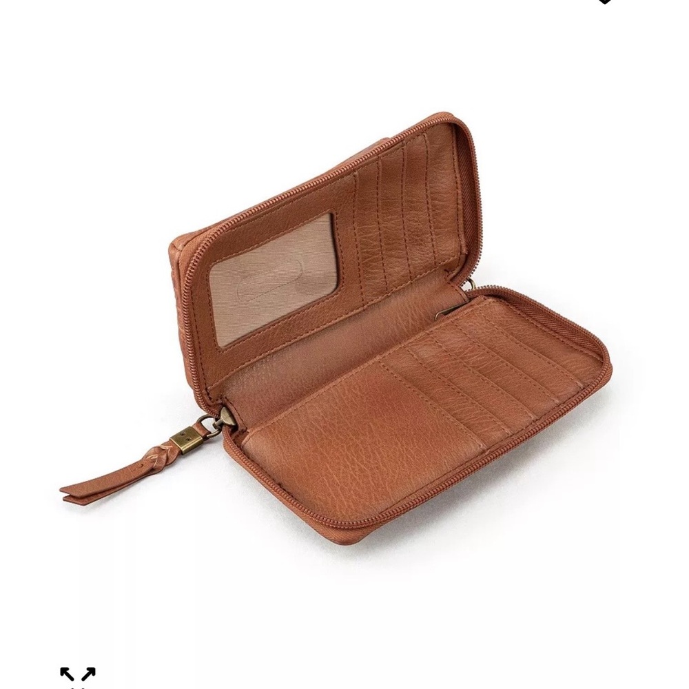 The Sam Silverlake cell phone crossbody - Picture 2 of 5